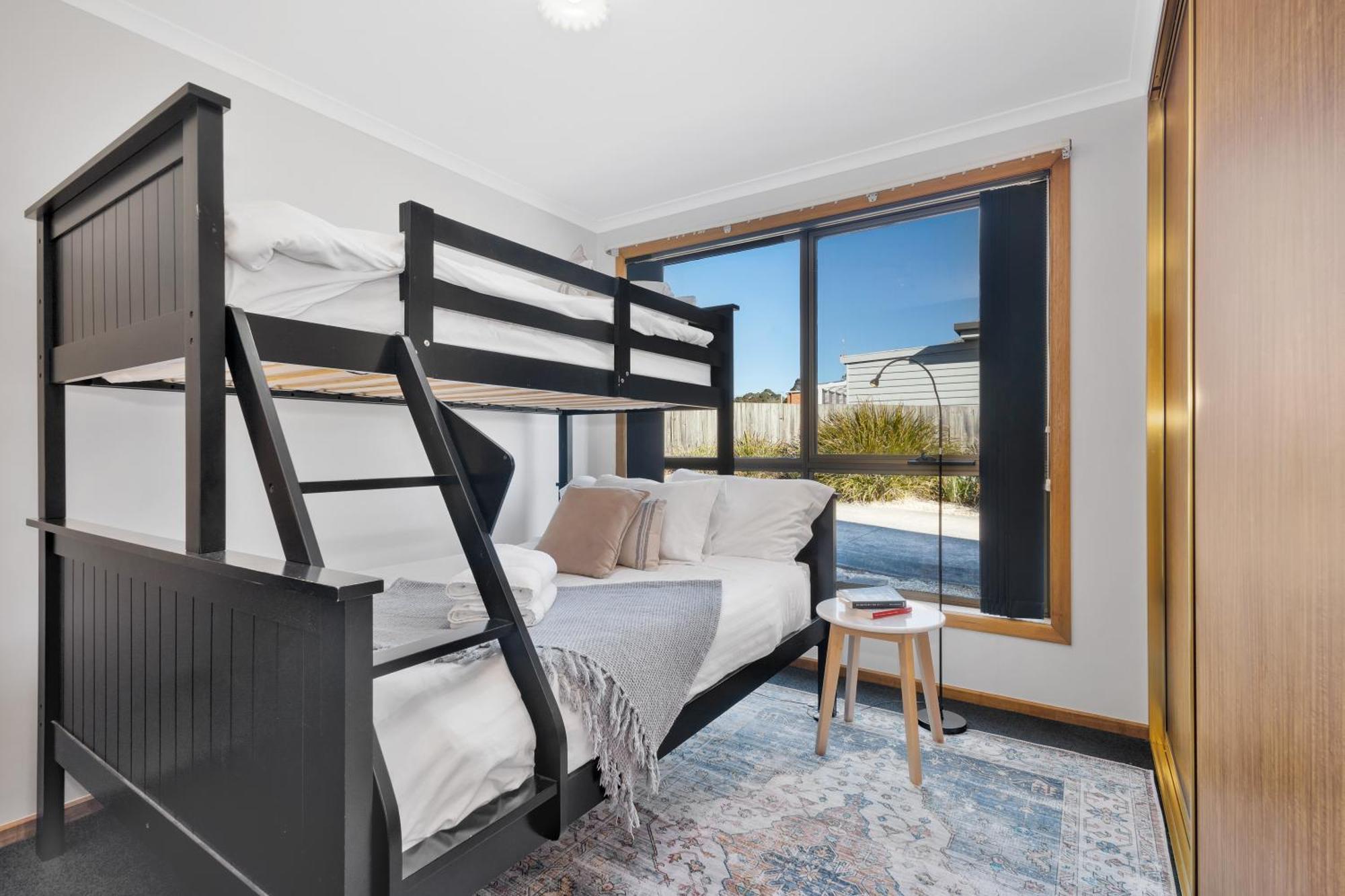 Madsen Retreat Hotel Penguin Luaran gambar