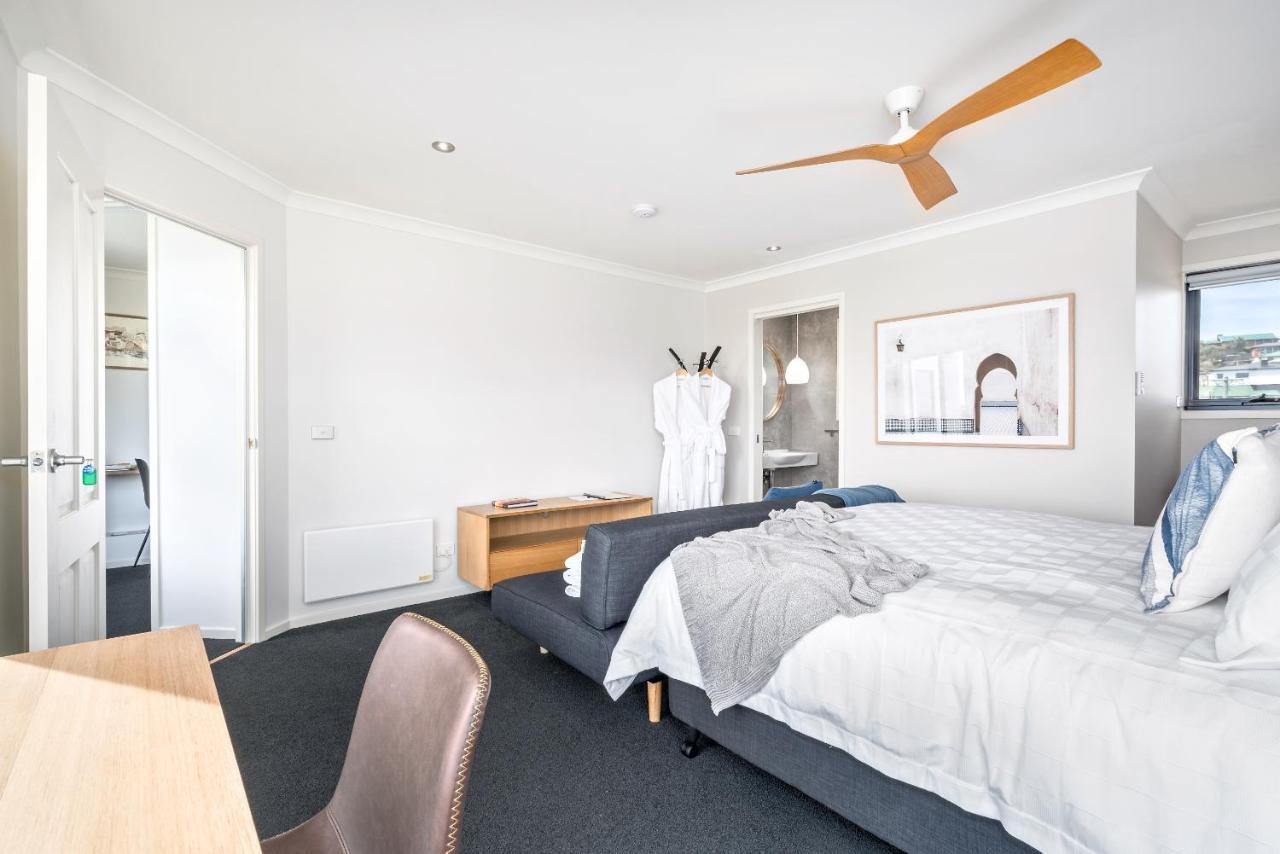 Madsen Retreat Hotel Penguin Luaran gambar